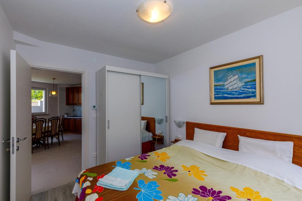 Apartment "Villa M" Kostrena Esterno foto